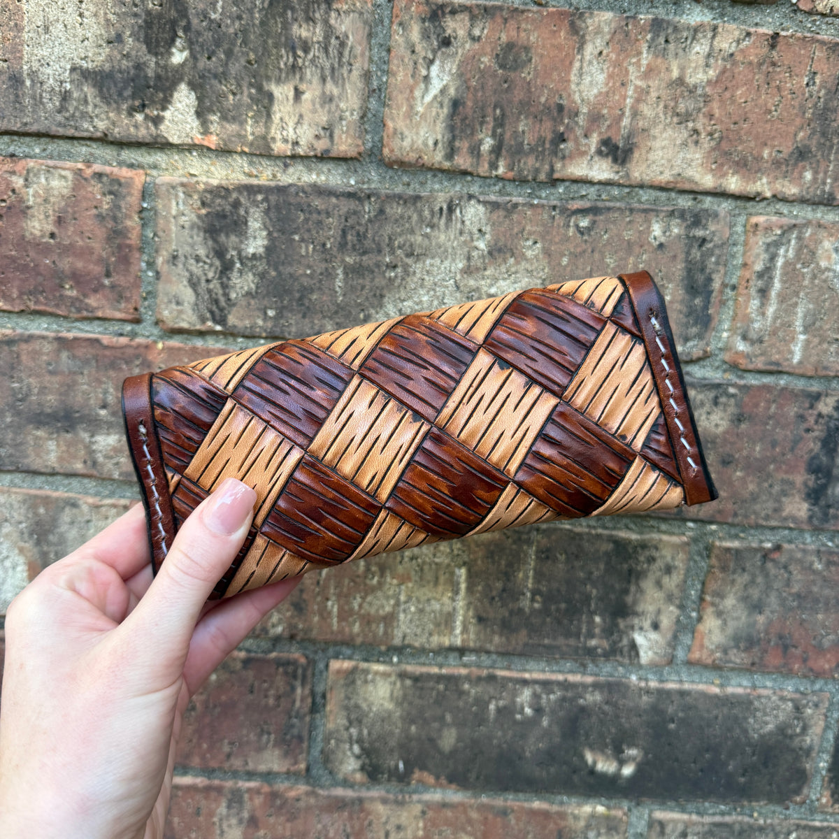 Two-Tone Basket Carve Sunglass Case