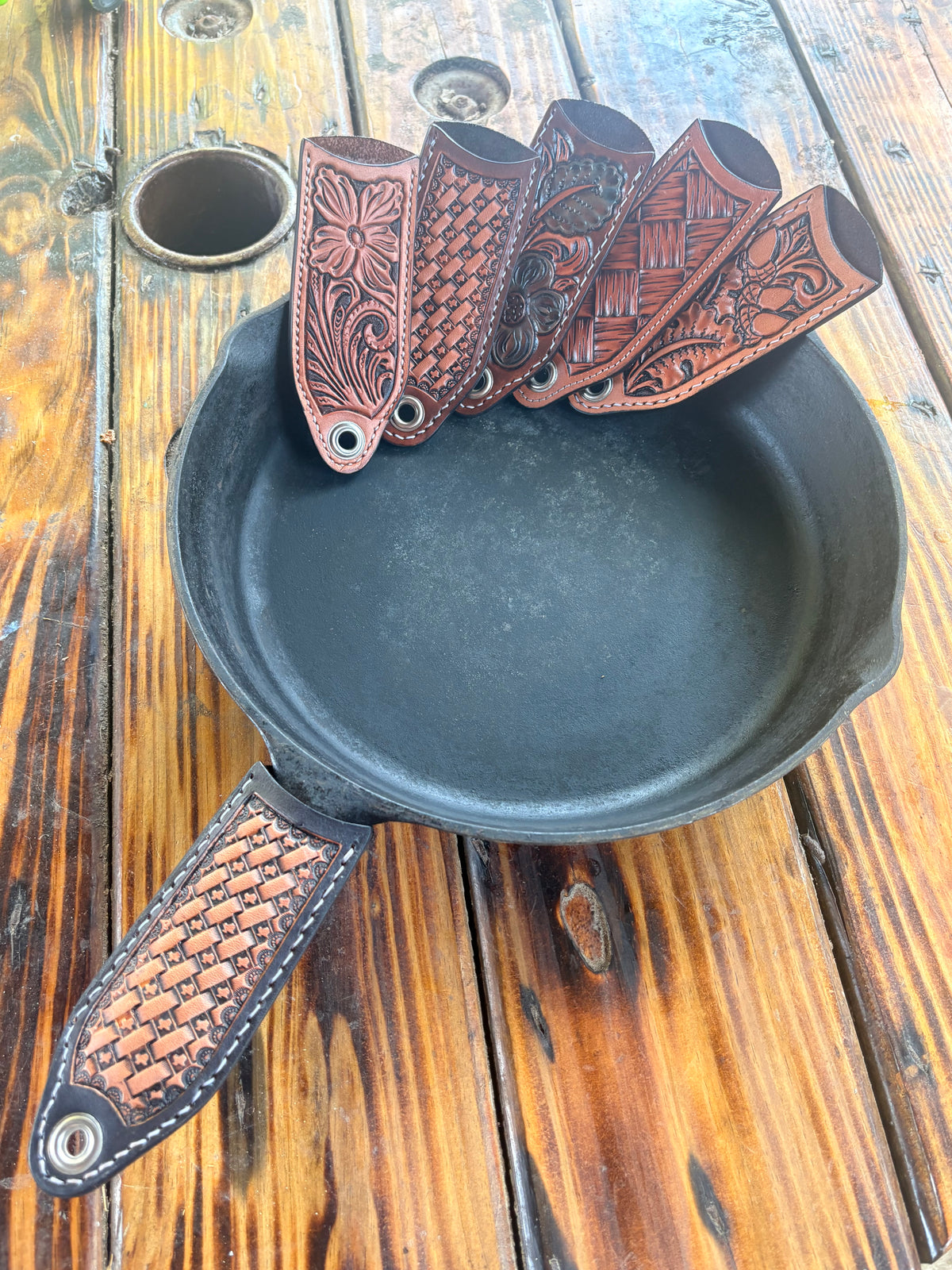 Texas Basket Stamped Cast Iron Skillet Handle - Black & Natural