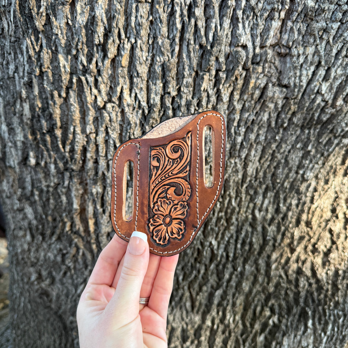 Floral Carved Pancake Knife Sheath - Brown & Natural