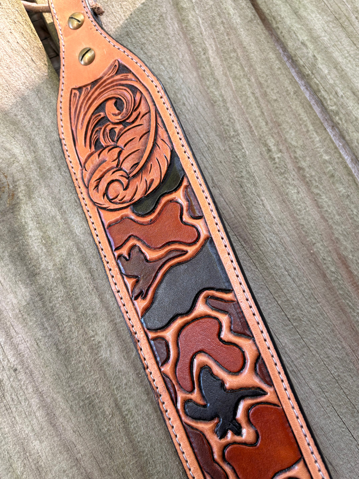 Feathered Duck Camo Gunsling - Natural
